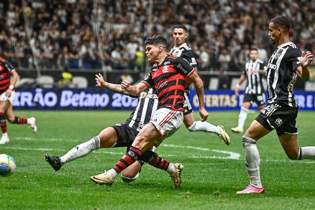 Nhận định Atletico Mineiro vs Flamengo lúc 05h00 ngày 07/08 2 Màn so tài gay cấn giữa Atletico Mineiro vs Flamengo